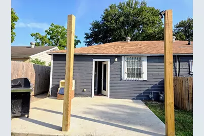 4718 Meadow Park Drive, Houston, TX 77048 - Photo 9