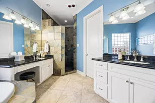4138 Lanark Ln, Houston, TX 77025 - Photo 17