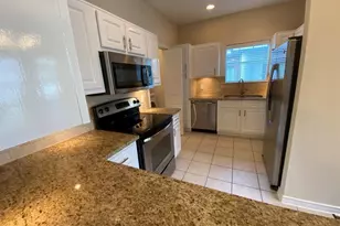 2350 Westcreek Ln, Houston, TX 77027 - Photo 9