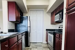 7575 Kirby Dr, Houston, TX 77030 - Photo 5