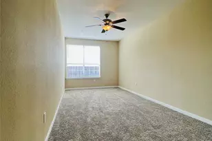 7575 Kirby Dr, Houston, TX 77030 - Photo 7