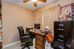 930 Centerwood Dr, Houston, TX 77013 - Photo 17