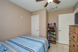 930 Centerwood Dr, Houston, TX 77013 - Photo 9