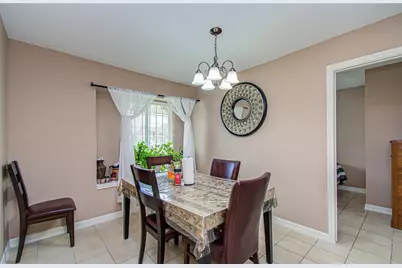 930 Centerwood Drive, Houston, TX 77013 - Photo 5