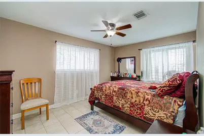 930 Centerwood Drive, Houston, TX 77013 - Photo 27