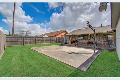 930 Centerwood Drive, Houston, TX 77013 - Photo 31