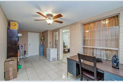 930 Centerwood Drive, Houston, TX 77013 - Photo 15