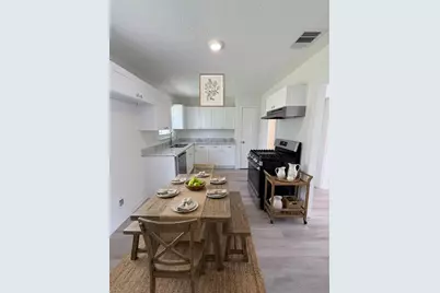 404 Elaine Street, La Marque, TX 77568 - Photo 3