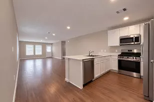 3107 Savannah Rose Dr, Angleton, TX 77515 - Photo 3