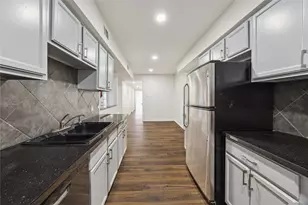 705 Harold St, Houston, TX 77006 - Photo 7