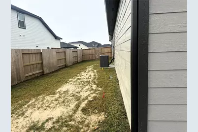 519 Louis Lane, Baytown, TX 77523 - Photo 19