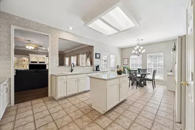 4211 Kirby Oaks Drive S, Seabrook, TX 77586 - Photo 15