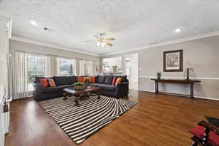 4211 Kirby Oaks Dr S, Seabrook, TX 77586 - Photo 9