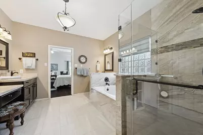 4211 Kirby Oaks Drive S, Seabrook, TX 77586 - Photo 23