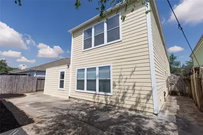12827 Magenta Oaks Drive, Houston, TX 77072 - Photo 27