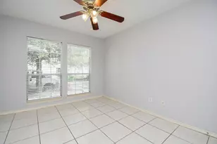 12827 Magenta Oaks Dr, Houston, TX 77072 - Photo 5