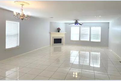 12827 Magenta Oaks Drive, Houston, TX 77072 - Photo 17