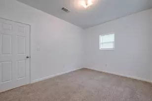 805 E Mulberry Ave, Wharton, TX 77488 - Photo 19