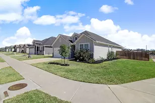 2406 Lightfoot Ln, Bryan, TX 77803 - Photo 9