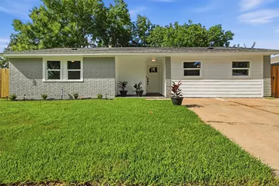 4767 Beechaven St, Houston, TX 77053 - Photo 1