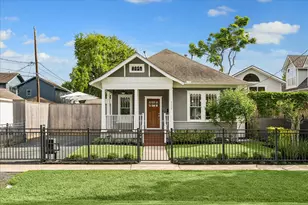 522 W 15th St, Houston, TX 77008 - Photo 1