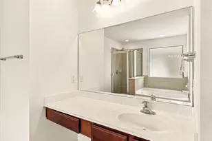 1014 Hummingbird Point Ln, Houston, TX 77090 - Photo 21