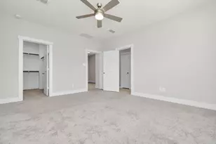 731 Strawberry Pines Ct, Houston, TX 77009 - Photo 27