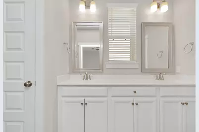 731 Strawberry Pines Court, Houston, TX 77009 - Photo 29
