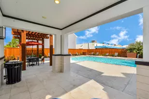 731 Strawberry Pines Ct, Houston, TX 77009 - Photo 45