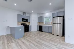 8203 Woodlyn Rd, Houston, TX 77028 - Photo 11