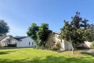 18326 Cape Bahamas Ln, Nassau Bay, TX 77058 - Photo 1