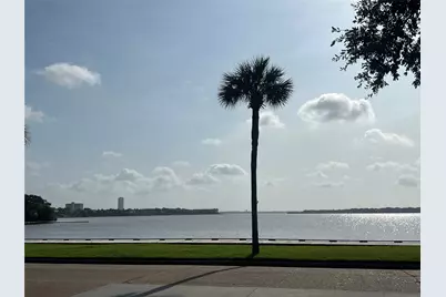 18326 Cape Bahamas Lane, Nassau Bay, TX 77058 - Photo 9