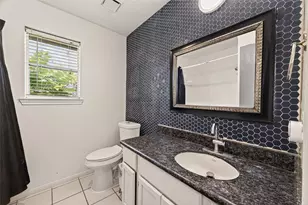 3002 Overland Trail, Dickinson, TX 77539 - Photo 27