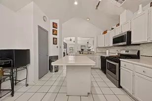 3002 Overland Trail, Dickinson, TX 77539 - Photo 19