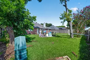 3002 Overland Trail, Dickinson, TX 77539 - Photo 7