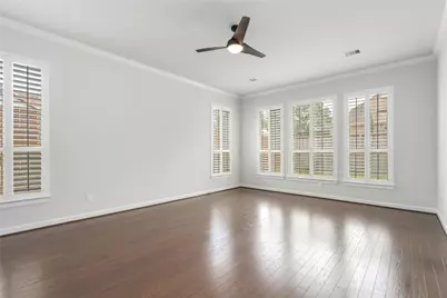 1303 Gardenia Drive, Houston, TX 77018 - Photo 9