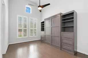 1303 Gardenia Dr, Houston, TX 77018 - Photo 13