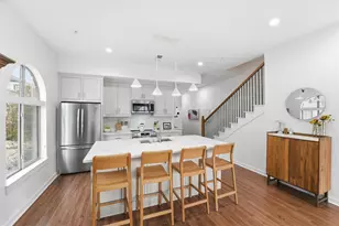 806 Jackson Hill St, Houston, TX 77007 - Photo 3