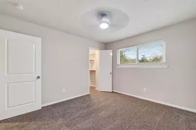 2402 Oak Shores Drive, Houston, TX 77339 - Photo 33