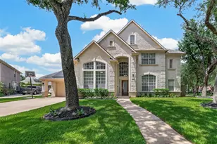 2002 Thorncrest Ct, Sugar Land, TX 77479 - Photo 1