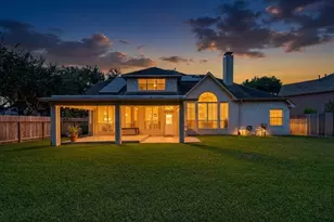 2002 Thorncrest Ct, Sugar Land, TX 77479 - Photo 41