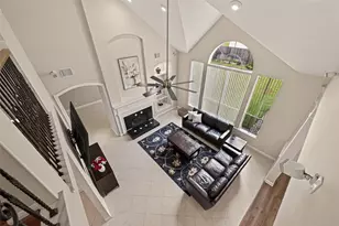 2002 Thorncrest Ct, Sugar Land, TX 77479 - Photo 29