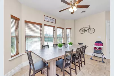 1730 Lakeshore Drive, Kingwood, TX 77339 - Photo 9