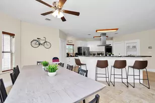 1730 Lakeshore Dr, Kingwood, TX 77339 - Photo 9
