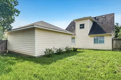 833 Lightningbug Lane, Conroe, TX 77301 - Photo 15