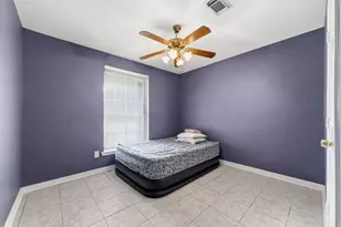 11003 Sageorchard Ln, Houston, TX 77089 - Photo 9