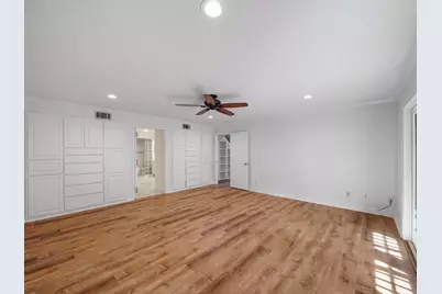 910 Enclave Parkway, Houston, TX 77077 - Photo 19