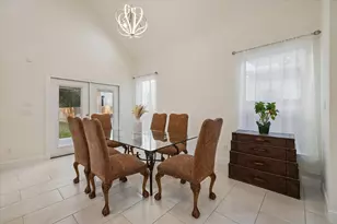 532 Carrell St, Tomball, TX 77375 - Photo 9