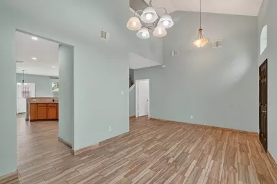 4307 Kleinway Drive, Houston, TX 77066 - Photo 7