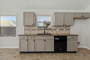 5115 Cherry Blossom Dr, League City, TX 77573 - Photo 11